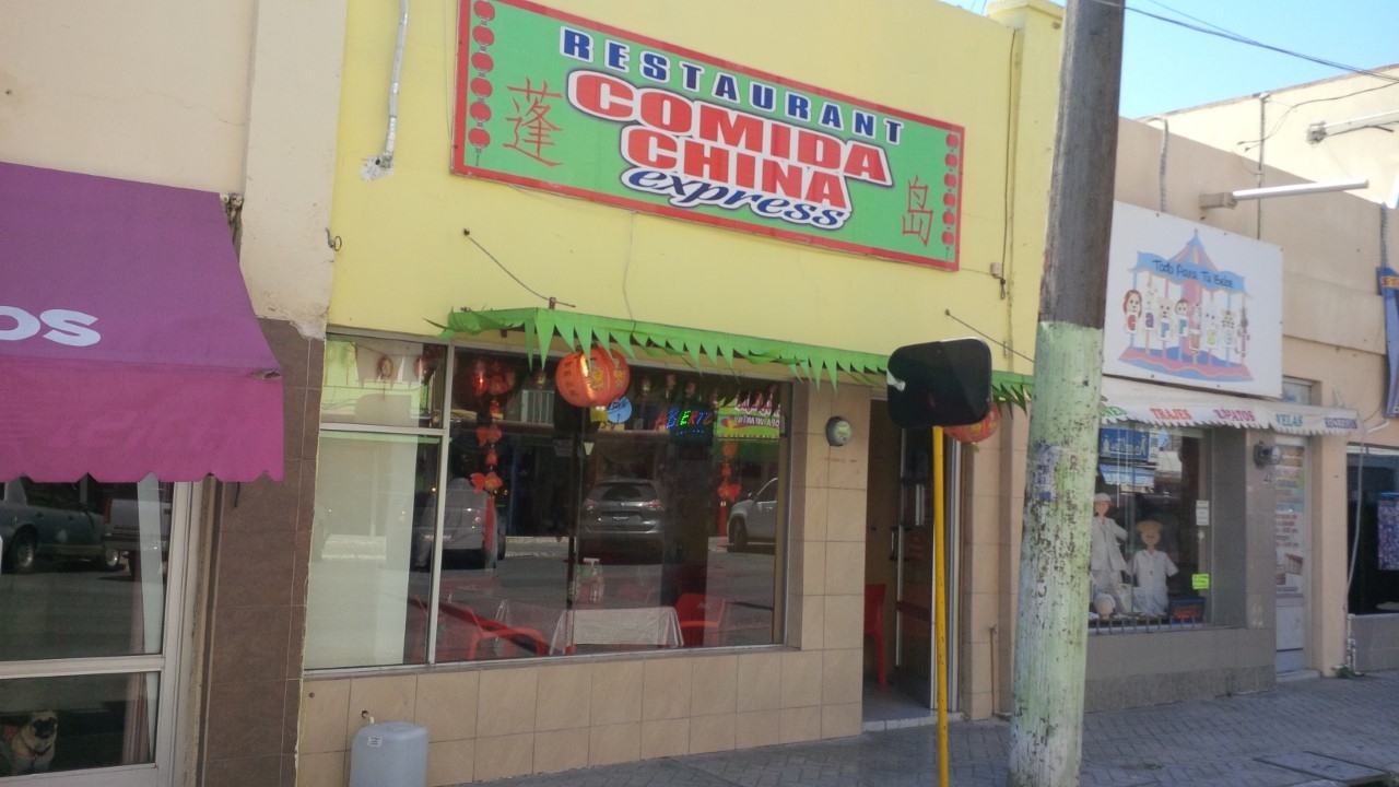 DETECTAN. El Restaurant “Comida China Express” con domicilio en Av. Hidalgo # 535-B zona centro de esta ciudad fue suspendido debido a riesgos sanitarios.