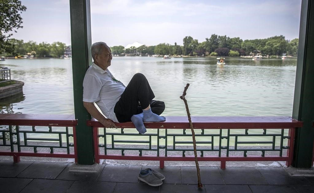 Desde entonces, el Festival de los Barcos Dragón, conocido como el Tuen Ng, en cantonés, o el Duanwu Jie, en mandarín, es celebrado por chinos en todo el mundo durante el quinto día del quinto mes del año lunar chino.Foto: EFE