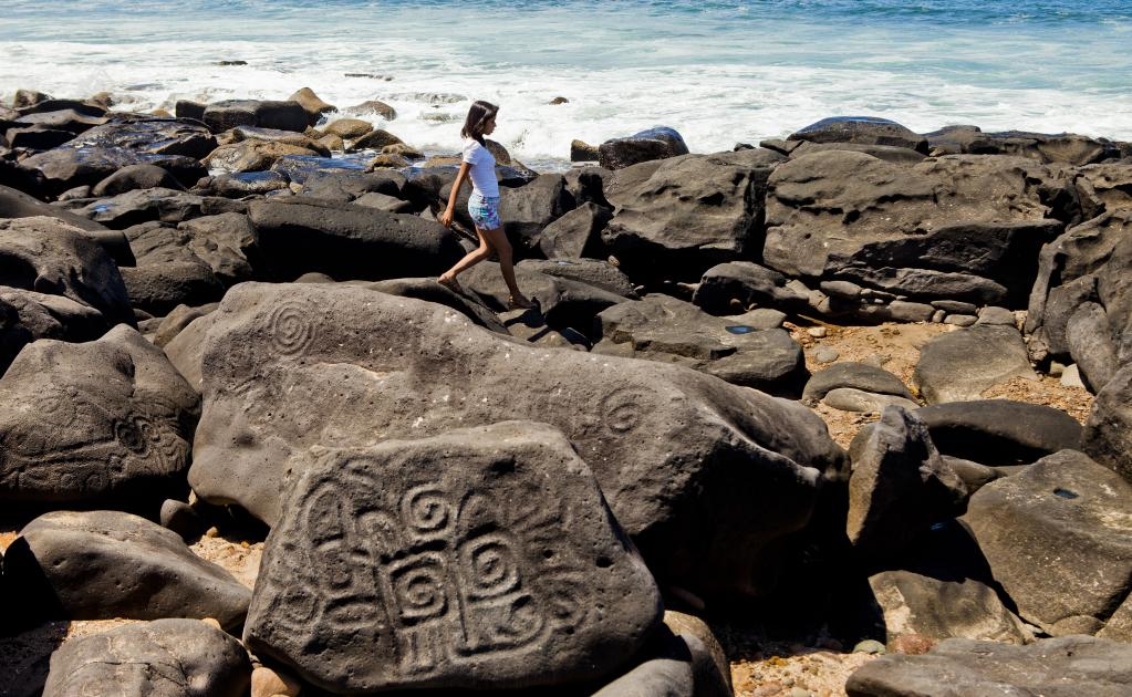 Las Labradas, a una hora de Mazatlán, es una playa que conserva petroglifos sobre la arena. (Foto: Archivo El Universal)