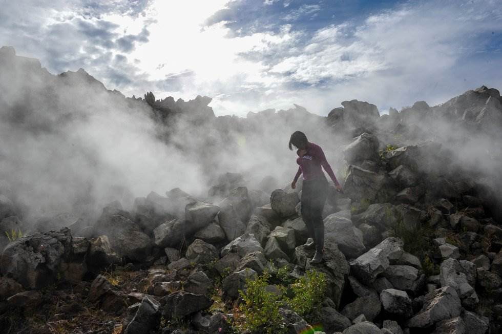 El volcán Paricutin, en Michoacán, celebra estos días su 75 años. El único volcán en el mundo que nació en 1943 frente a la mirada de todos. MARIO VÁZQUEZ AFP