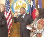 Sylvester Turner toma posesión como alcalde de Houston