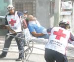 ...Y huye ruletero tras llevarse de corbata a ciclista