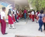 Presentan exámenes casi mil aspirantes a bachillerato