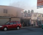 Movilizan a PCyB por incendio en residencia de M. Alemán