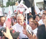 Favorece crisis a Morena: AMLO