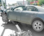 Mujer y niña lesionadas en un accidente