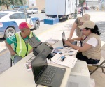 Sale a la calle a captar nuevos afiliados