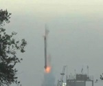Japoneses lanzan cohete al espacio y se incendia