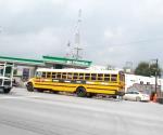 En forma normal dan servicio los microbuses