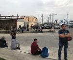 Manifestantes impiden acceso a personal de Agroquímicos, en Matamoros