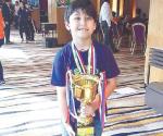 Gana niño genio torneo en China