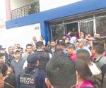 Toman trabajadores Junta de Conciliación