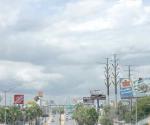 Tormenta colapsa vialidades y accesos