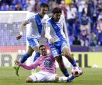 Pachuca gana con polémica a Puebla