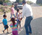 Visita el alcalde núcleos rurales