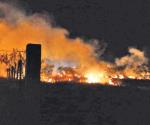 Peligran familias por Incendio de pastizal