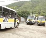 Quiebran rutas de microbuses