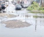 Se inundan de aguas negras