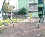 Abandonan juegos infantiles