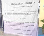 Profes trabajan bajo protesta