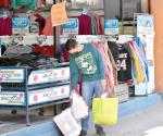 Siguen entregando bolsas de plástico