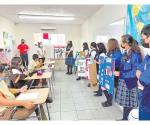 Lucran en escuelas con uniformes y más