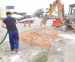 Tapan hoyo en puente vehicular