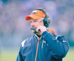 Broncos despiden a su entrenador