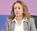 Piden se retire el título a ministra