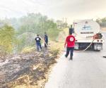 Apagan bomberos un nuevo incendio