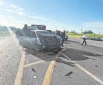 Borracho lesiona a policías