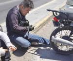 Derriban a motociclista