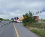 Tiran cadáver en carretera a Río Bravo