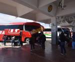 Roban a pasajeros en autobús