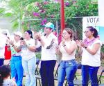 Plagian a colaboradores de candidato en Chiapas