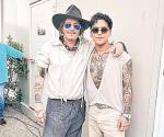 Presume foto con Depp