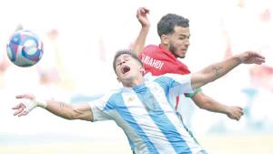 Marruecos vence a Argentina en un alocado arranque