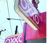 Iniciativa morenista para cerrar Oxxo´s