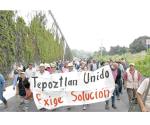 Cierran tepoztlecos vía a Cuernavaca