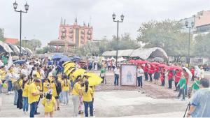 Marchan católicos por la unidad y solidaridad