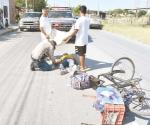 Chocan bici y camioneta