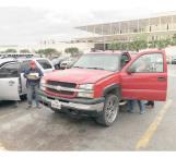 Ponen bajo ´la lupa´ carros regularizados